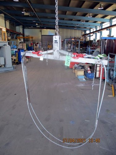 Lifting beam for crucible, max. 400 kg
